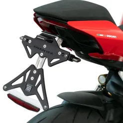 Barracuda Motor Onderdelen-Licence Plate DS1104-20