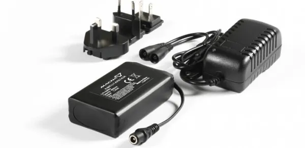 Macna Verwarmingselementen-Accu + Lader Jas / Broek / Hotvest 7,4V 6000 mAh