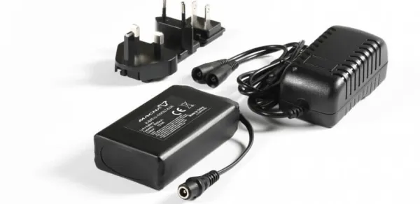 Macna Verwarmingselementen|Motor Onderhoud-Accu + Lader Jas / Broek 12V 6000 mAh